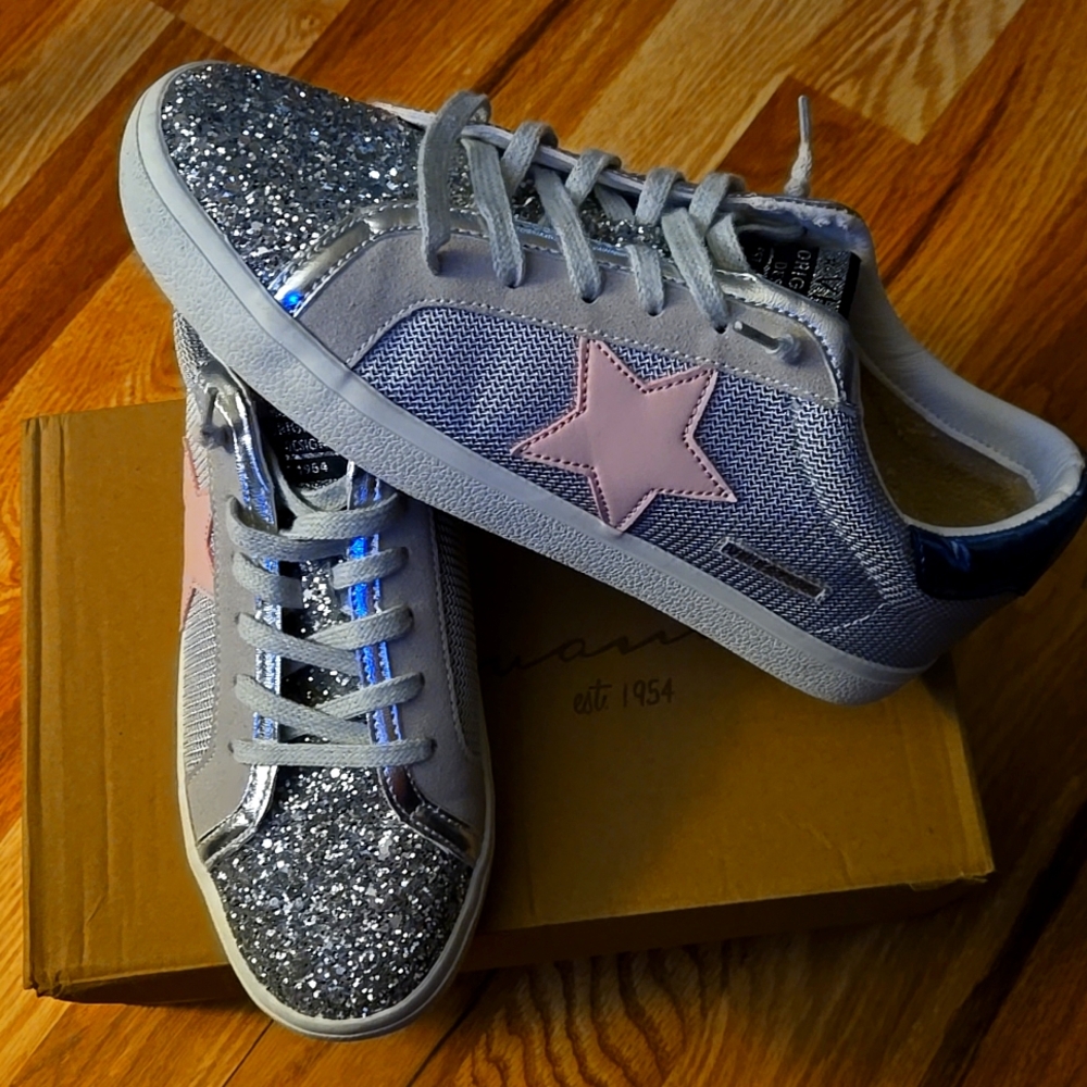 Vintage Havanna Silver Glitter Pink Star Size 10 slip on shoes*brand new in box*